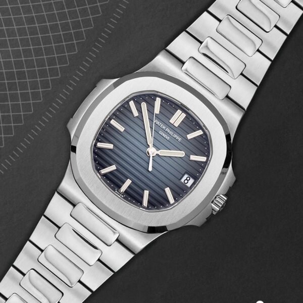 Patek Philippe 5711/1A — Chrono24 Watches