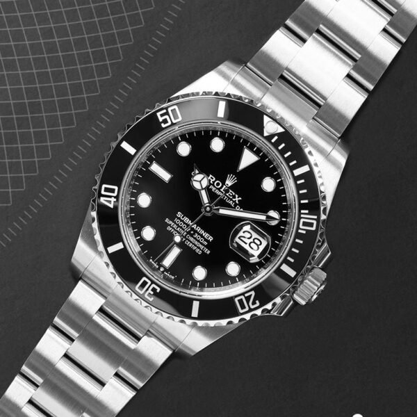 Rolex Submariner Date — Chrono24 Watches