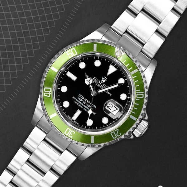 Rolex Submariner Date — Chrono24 Watches